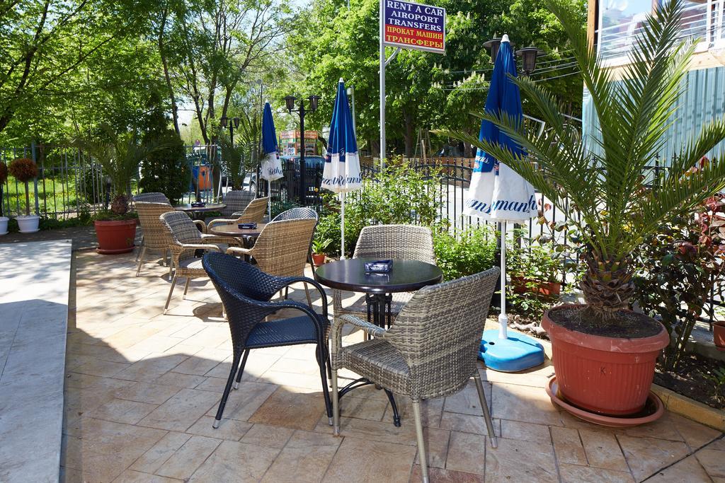 Guesthouse Kirov Ravda Bagian luar foto